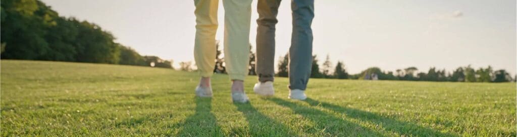 People+walking+in+Grass-